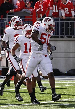 20091010 O'Brien Schofield leads Wisconsin onto the field