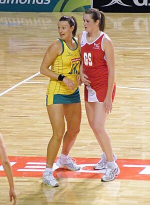 BIANCA CHATFIELD & LOUISA BROWNFIELD (2935010823)