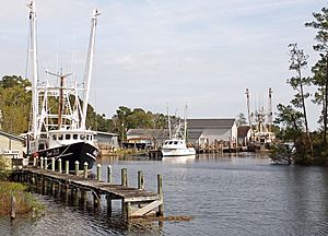 Commercial fishing boats on the Bay River, Bayboro, North Carolina