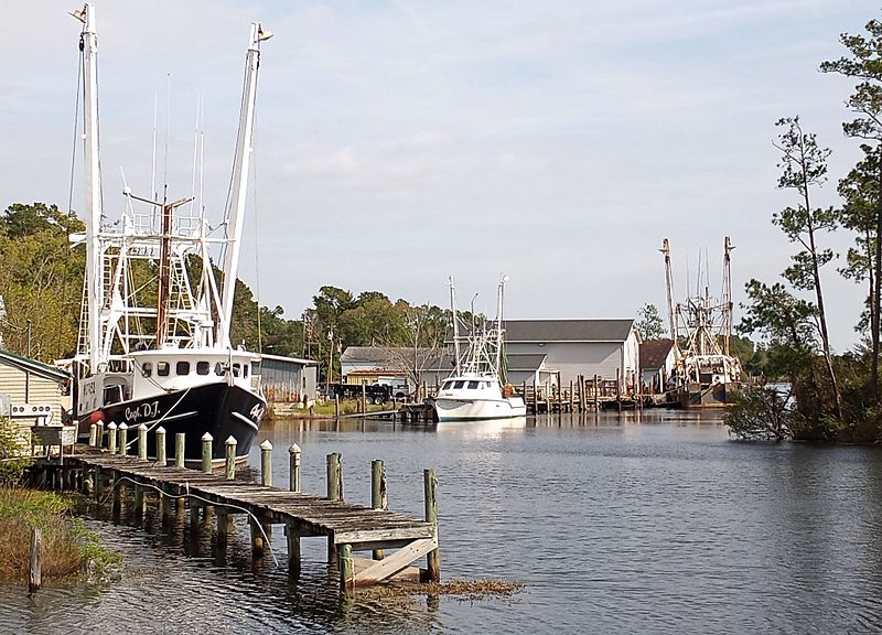 Image Commercial fishing boats on the Bay River, Bayboro, North Carolina