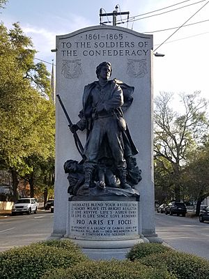 Confederate Memorial in Wilmington, NC.jpg