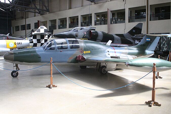 E-207 Ms760 Paris Argentine Airforce (8164149358)