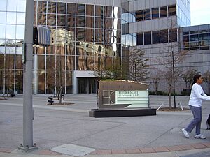 HoustonCenterFulbrightTower