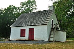 Maison du Meunier-de-Pointe-du-Moulin - Front and lateral