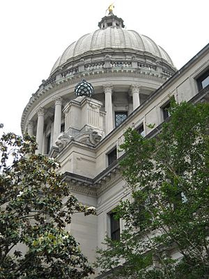 Mississippi State Capitol building in Jackson.jpg