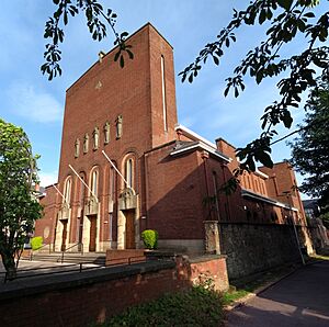 St Columbkille's Church, Rutherglen - panorama 2018-06-10