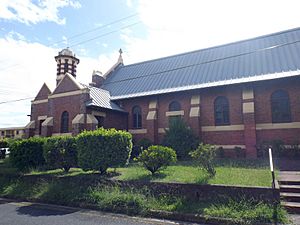 St Pauls Anglican Church, East Brisbane from Balmoral Terrace.jpg