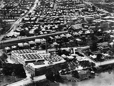 StateLibQld 1 114044 Aerial view of Petrie Terrace, Brisbane, ca. 1925.jpg