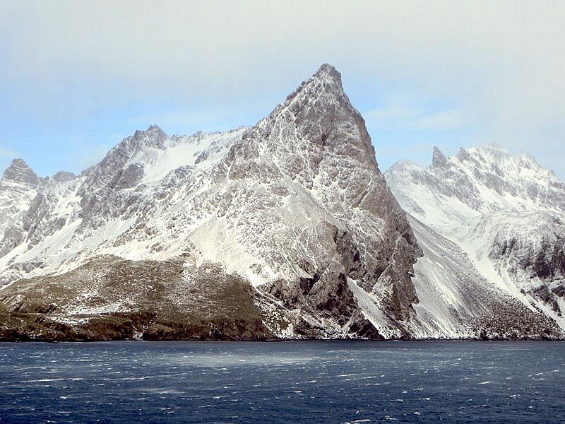 Undine Harbour (15974497431)