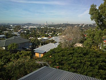 View of Brisbane city from Stafford Heights - panoramio.jpg