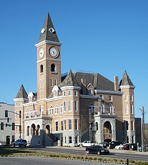 Historic Washington County Courthouse, Fayetteville