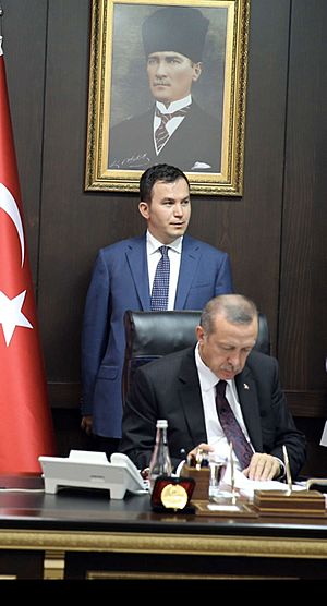 طه كينتش والرئيس التركي رجب طيب أردوغان.jpg