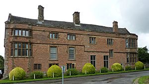 Canons Ashby House - Front.jpg