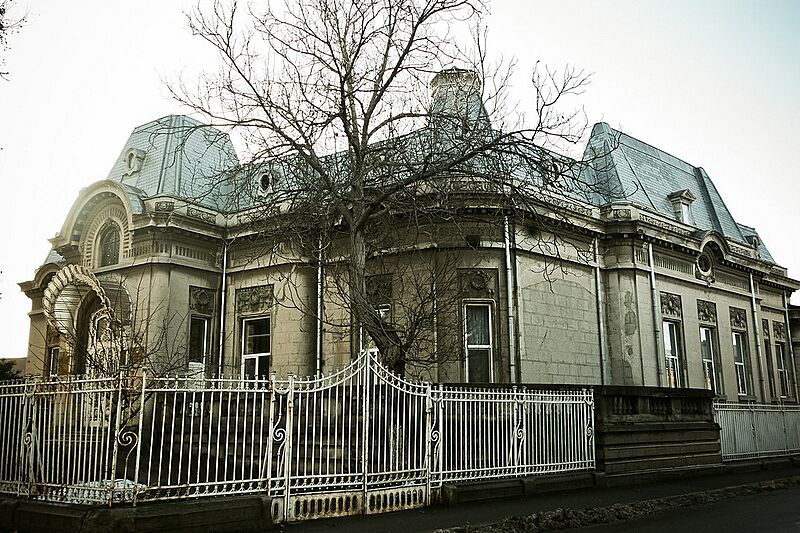 Casa Jean Troianos