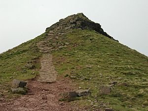 Corn Du approached from the South - geograph.org.uk - 734177