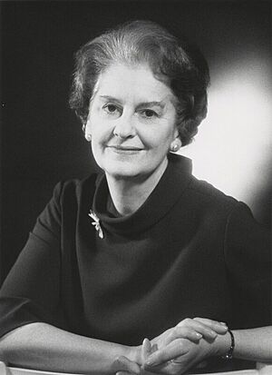 Dame-Muriel-Powell
