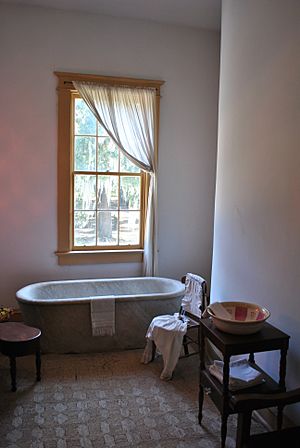 Destrehan Plantation, marble bathtub