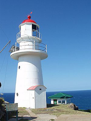 Double Island Point lighthouse.jpg