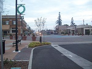 Downtown Riverbank (Third Street)
