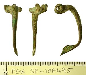 Iron Age to Roman Colchester bow brooch (FindID 559842)