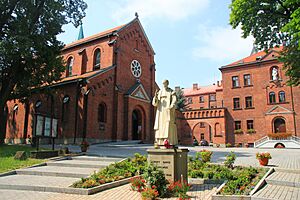 Klasztor Ojców Karmelitów Bosych i Sanktuarium św. Józefa w Wadowicach
