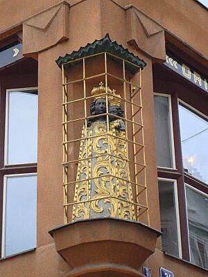 Praga, Stare Miasto, figura Czarnej Madonny