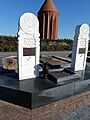Место захоронения Абиша Кекильбайулы и его жены в Нац. пантеоне