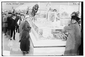 Astor Market meat counter in Manhattan in 1915