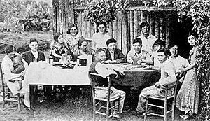 Família Japonesa em Bastos 1930