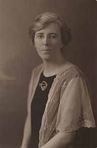 Kathleen Clarke, 1924