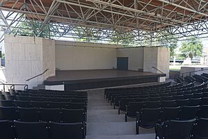 Milwaukee July 2022 113 (Peck Pavilion)