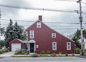 Nathaniel Daggett House front view 2013