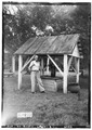 OLD WELL - Hill of Howth, County Road 19, Boligee, Greene County, AL HABS ALA,32-BOLI.V,1-8