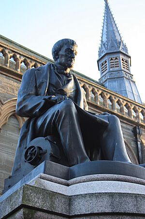 Statue of James Carmichael, Dundee