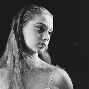 Suzanne Farrell 1965c.jpg