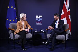 Ursula von der Leyen & Rishi Sunak, Bletchley Park (2023) (02)