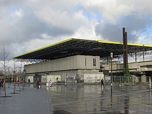 Vernieuwd stationsplein Roeselare 1