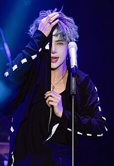 薛之谦 贵阳爱未来城市音乐节 20231003 (cropped)