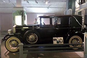 1928 Franklin Airman Series 12 Sport Sedan (34894053393).jpg