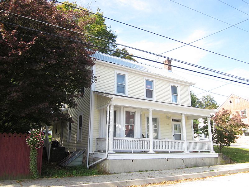 Image Bendersville, Pennsylvania (6287039523)