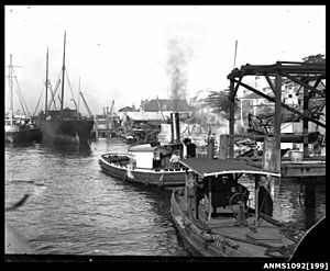 Dockyard, Sydney Harbour (8160279029)