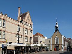 Dordrecht, monumentaal straatzicht4 foto2 2010-06-27 18.03