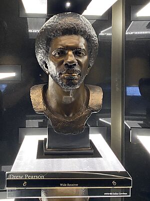 Drew Pearson HOF Bust
