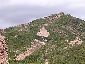 Looking at Sandstone Peak from Inspiration Point.jpg