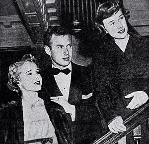 Mona Freeman, husband Pat Nerney, and Phyllis Thaxter, 1949