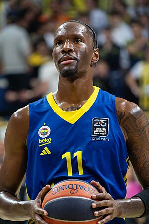Nigel Hayes 11 Fenerbahçe Basketbol Euroleague 20250325 (1).jpg
