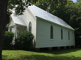 North elevation St. James Episcopal Church Cumberland Furnace TN.jpg
