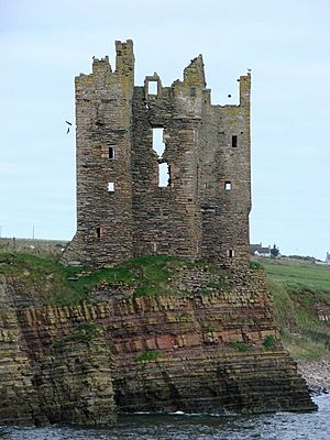 Old Keiss Castle ruins - geograph.org.uk - 574566