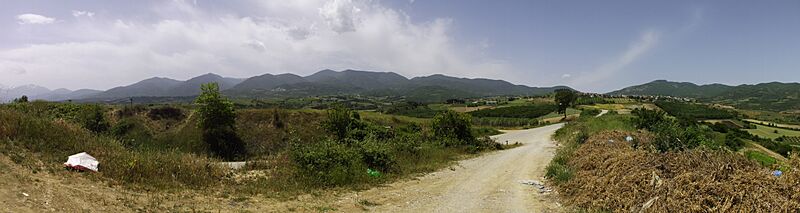 Pierian mountain range panorama