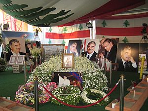 Rafik hariri memorial shrine